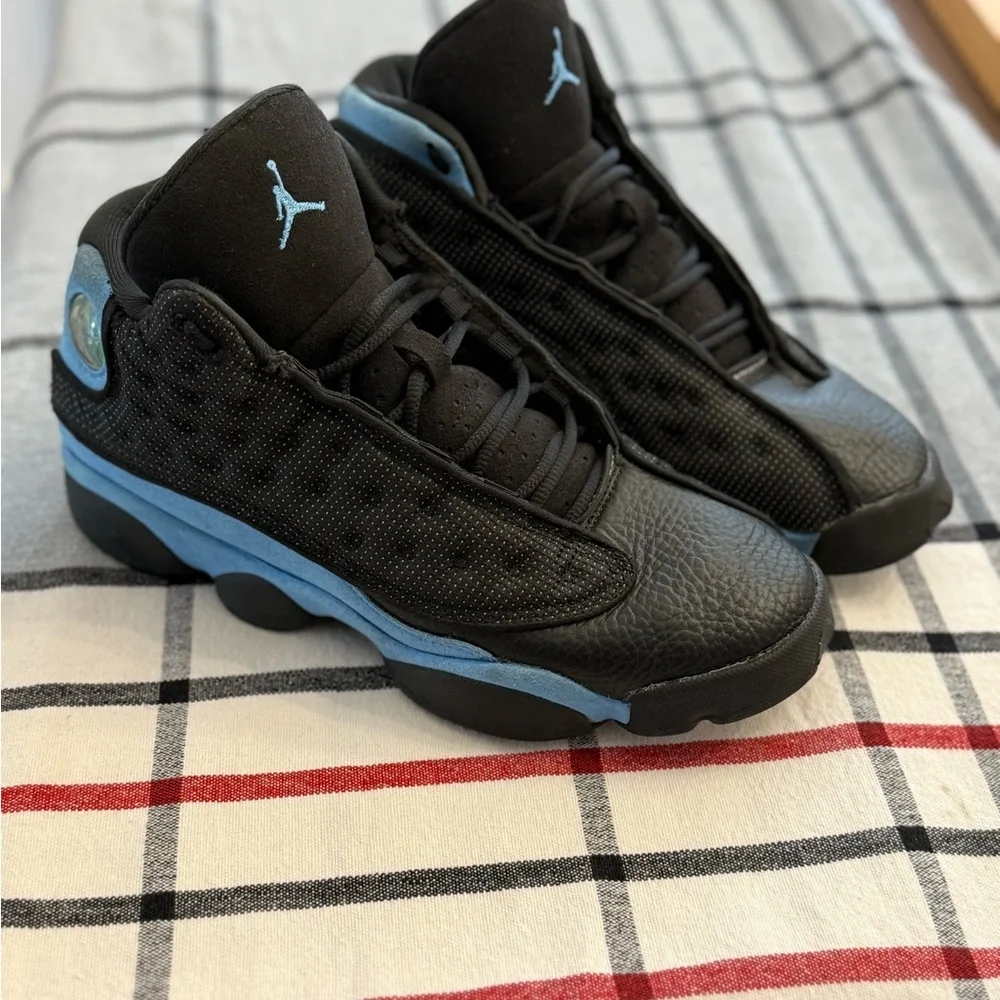 Jordan 13s in Black and Light Blue‎